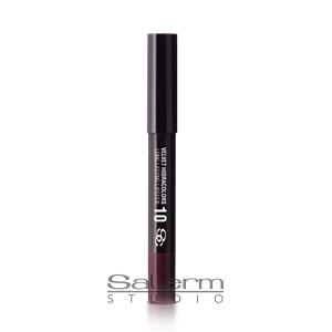 Long-Lasting-Lipstick-Burgundy-2